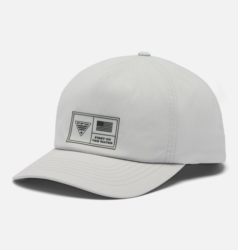 pfg outcast 3d stretch -lippis nappikiinnityksellä