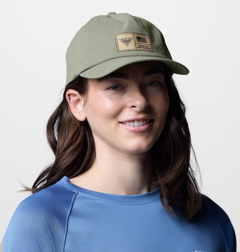 pfg outcast 3d stretch -lippis nappikiinnityksellä