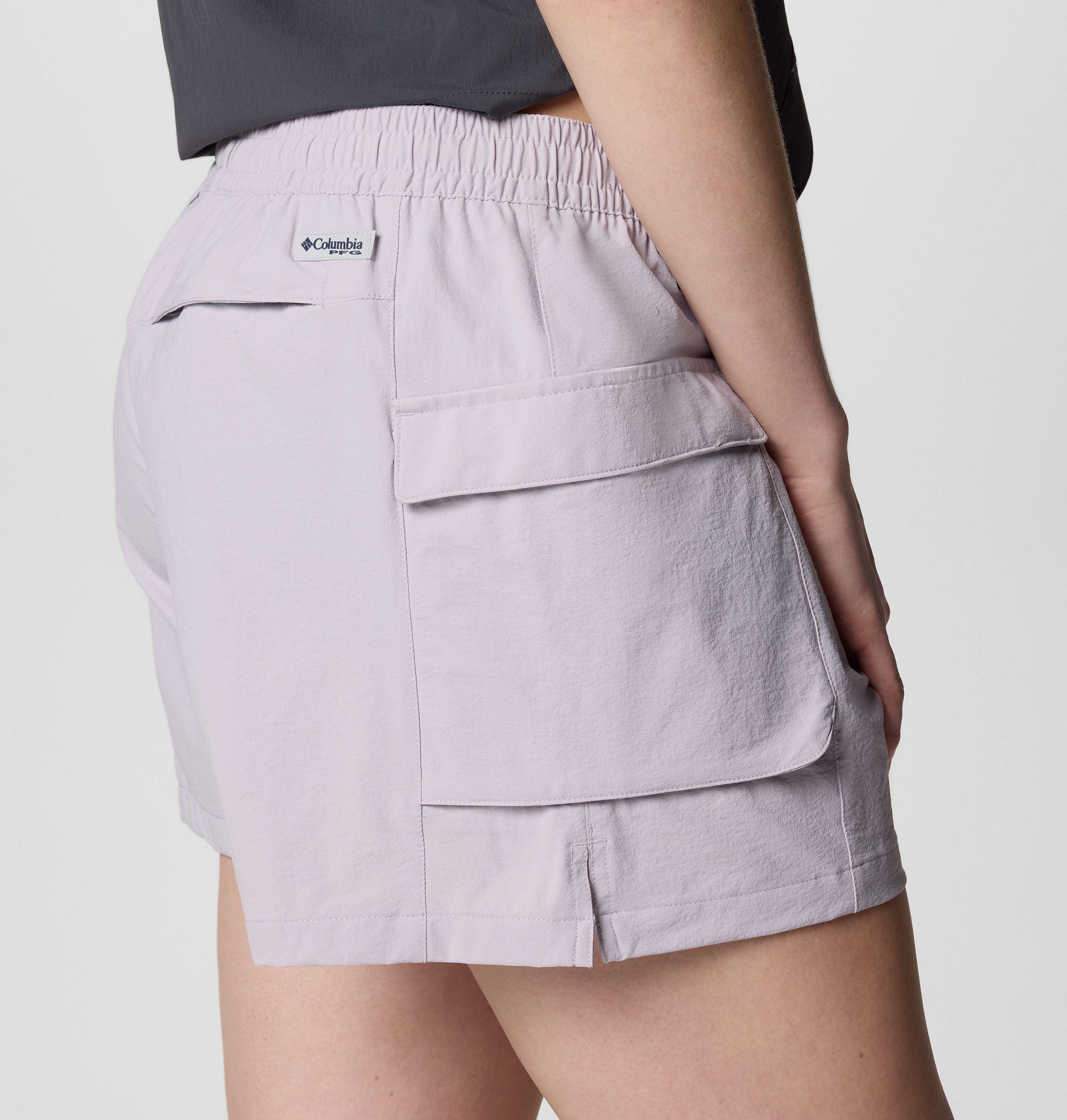 naisten pfg wild cast -shortsit