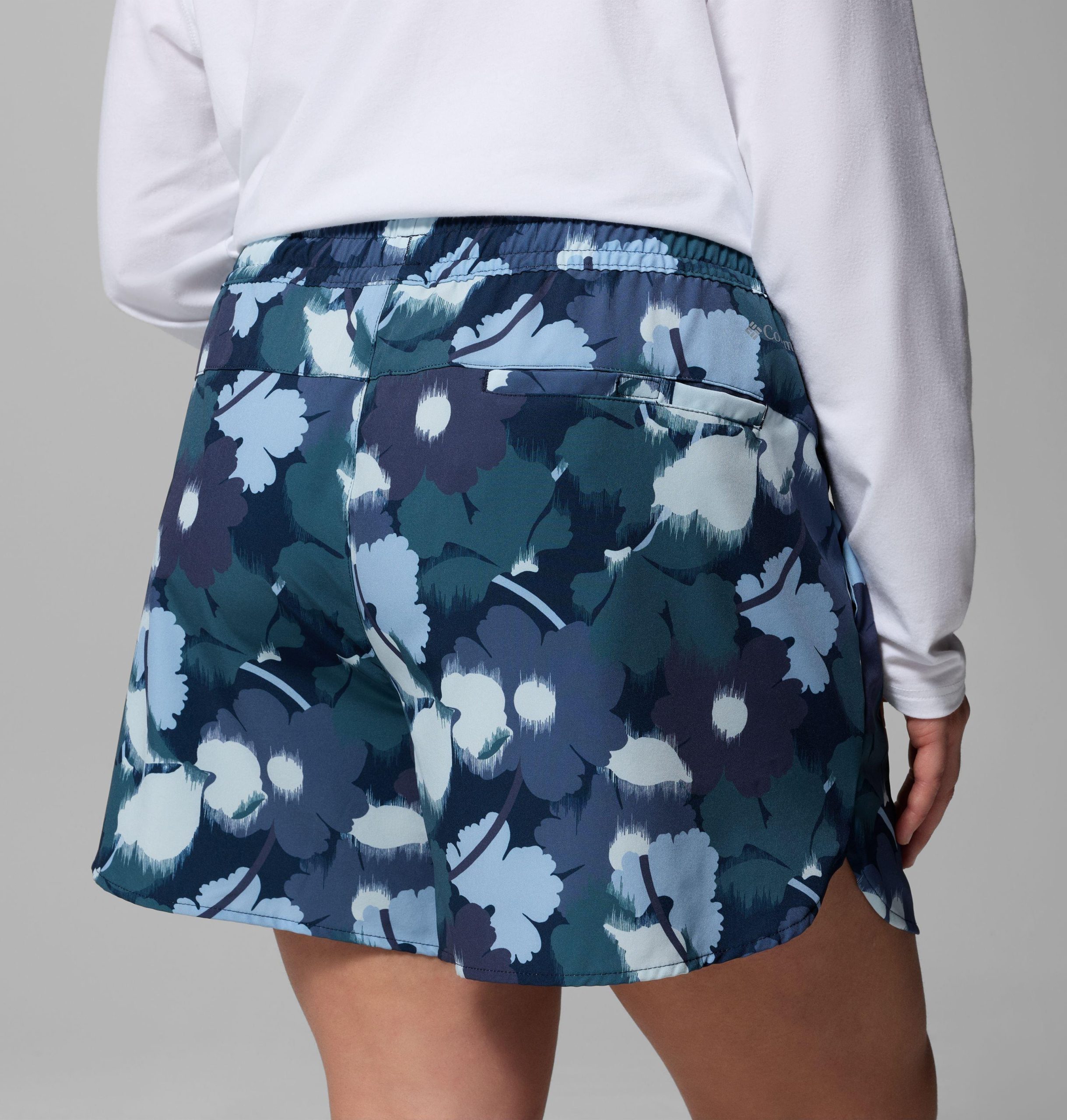 naisten vital valley -printtishortsit - plus-koko