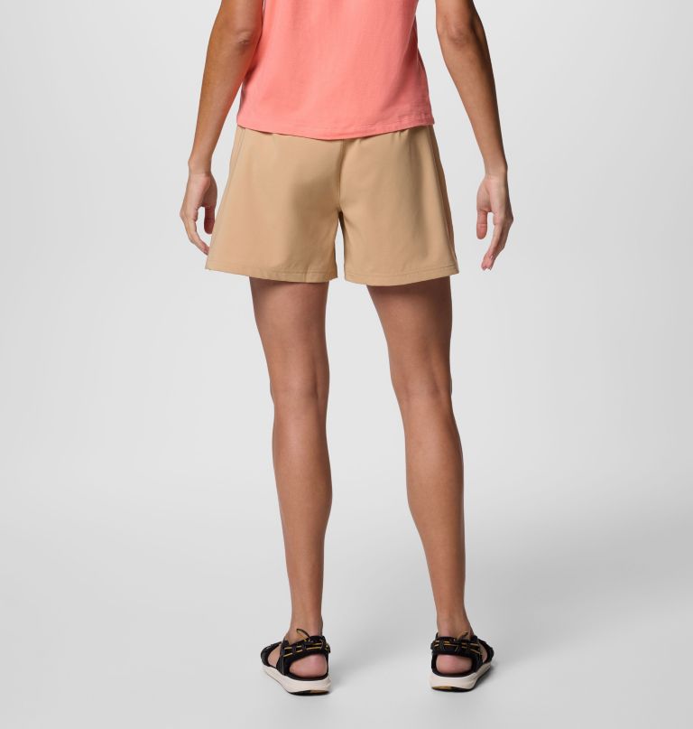 naisten all seasons -shortsit